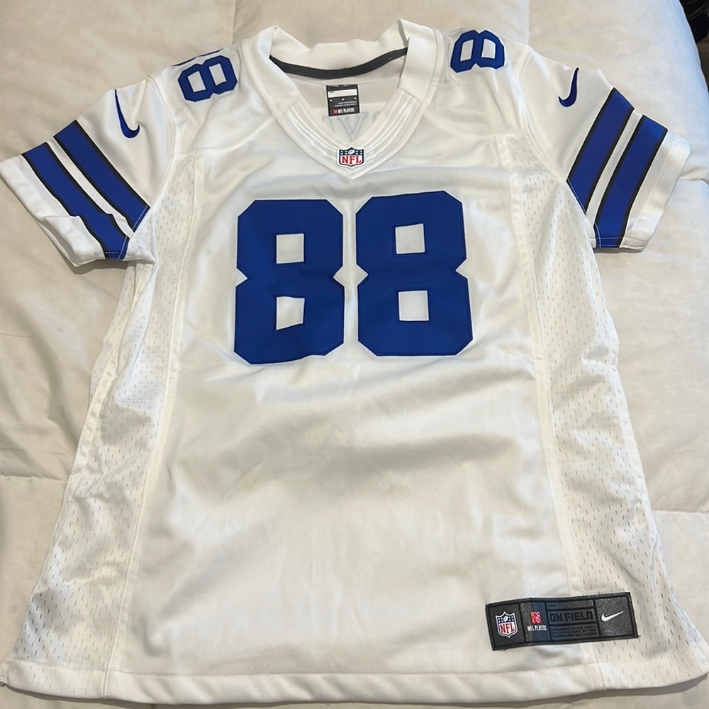 Cowboys NFL women’s jersey
